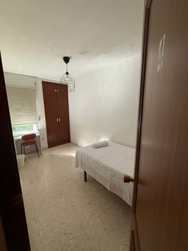 403-4 Calle Ferrocarril del puerto N°5, Habitación 4