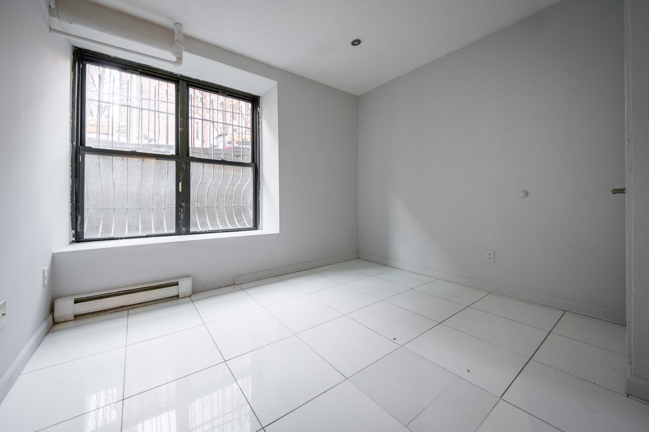 #1805: Upper West Side - Full Bedroom A - 3