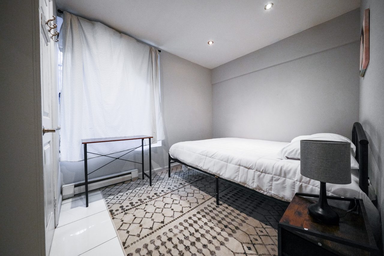 #1805: Upper West Side - Full Bedroom B - 1
