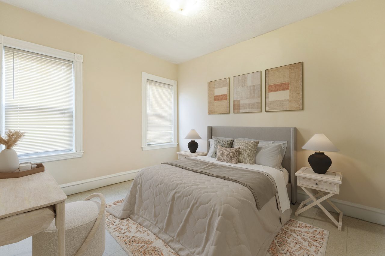  #1809: Harvard Square (Cambridge) - Queen Bedroom E  -  #1809: Harvard Square (Cambridge)  - Gallery -  2