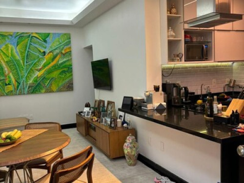 Copacabana Beach, only for women  - Gallery -  5