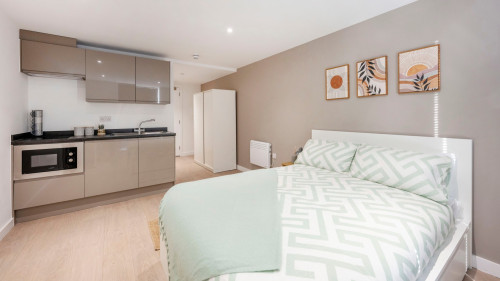 Sizer Court - Gallery - 14