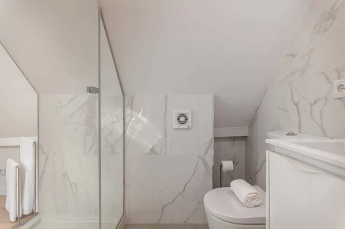 1-bedroom Apartment in Rua do Gravito, Aveiro - Gallery - 12