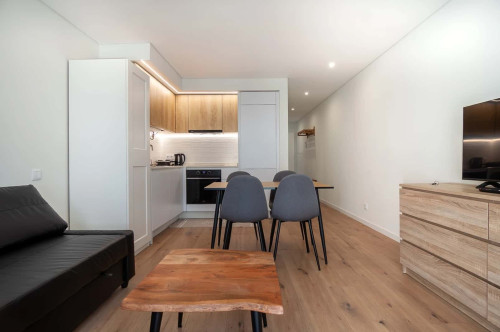 1-bedroom Apartment in Rua do Gravito, Aveiro