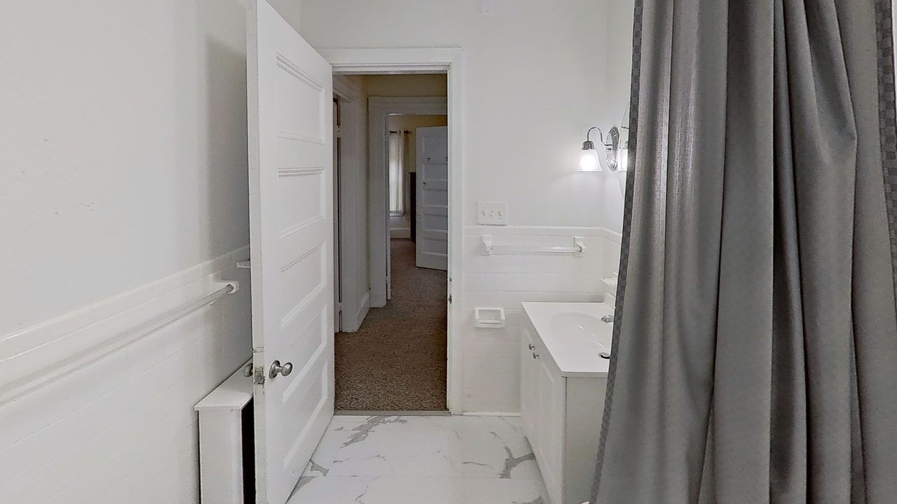 #1814: Allston - Queen Bedroom F - #1814: Allston - Gallery - 14