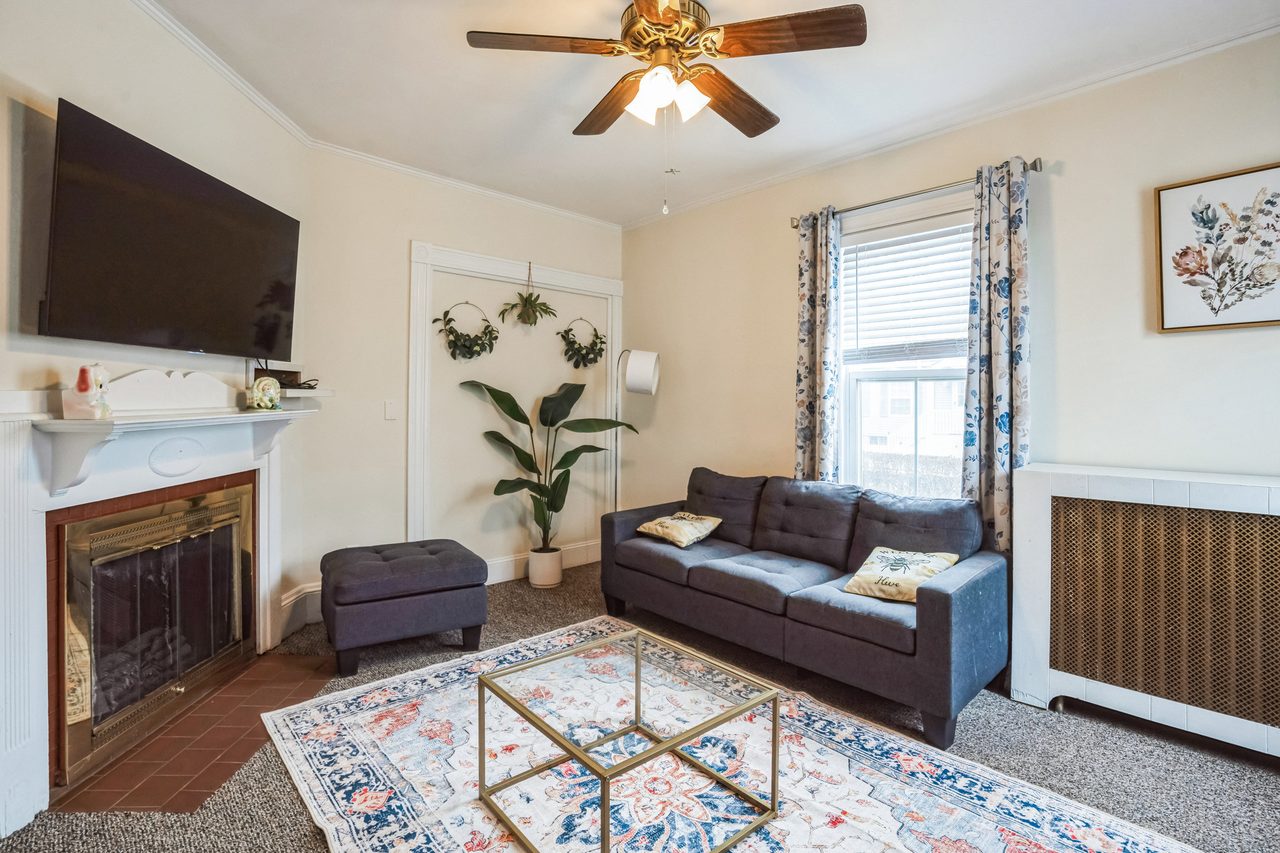  #1814: Allston - Queen Bedroom D  -  #1814: Allston  - Gallery -  7