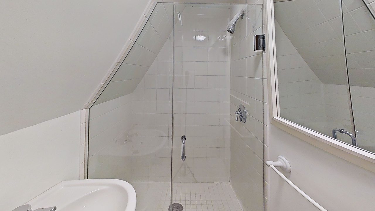  #1814: Allston - Queen Bedroom D  -  #1814: Allston  - Gallery -  16