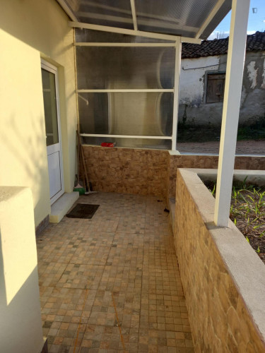 Welcoming 1 Bedroom House close to Almoster Catholic Church  - Gallery - 13