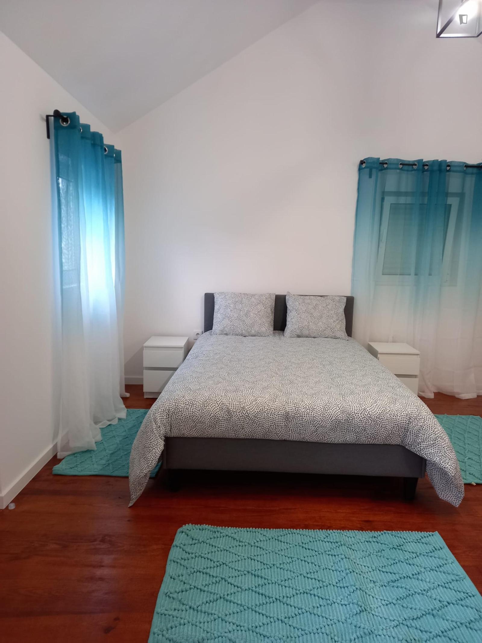 Welcoming 1 Bedroom House Close To Almoster Catholic Church - 1