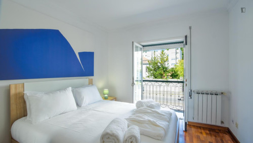 Heartwarming 3 Bedroom House with a backyard close to Viana Do Castelo Train Station - Gallery - 46