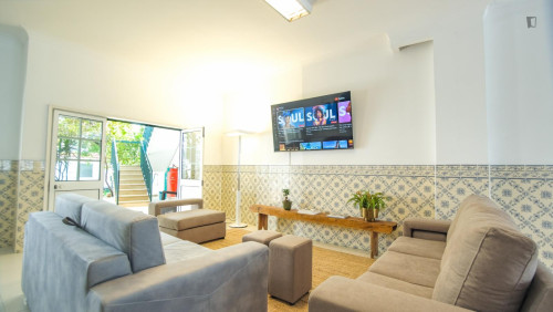 Heartwarming 3 Bedroom House with a backyard close to Viana Do Castelo Train Station - Gallery - 31