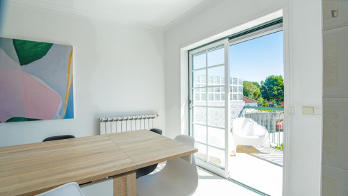 Heartwarming 3 Bedroom House with a backyard close to Viana Do Castelo Train Station - Gallery - 9