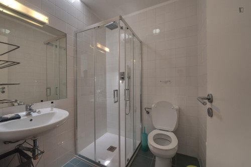Epic 6 Bedroom House close to Areia - Darque Train Station - Gallery - 12