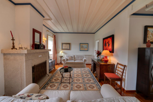 Epic 6 Bedroom House close to Areia - Darque Train Station - Gallery - 66