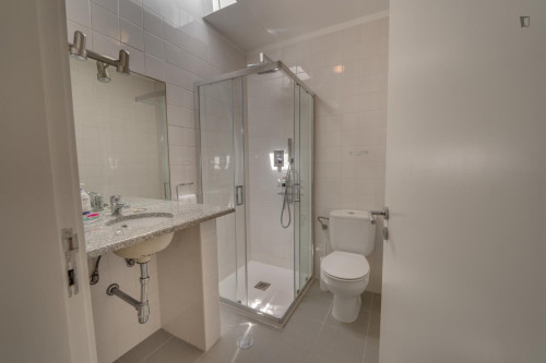 Epic 6 Bedroom House close to Areia - Darque Train Station - Gallery - 49