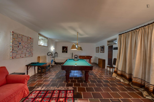 Epic 6 Bedroom House close to Areia - Darque Train Station - Gallery - 24