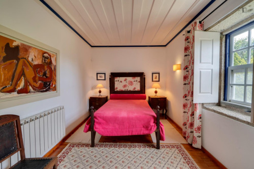 Epic 6 Bedroom House close to Areia - Darque Train Station  - Gallery -  5