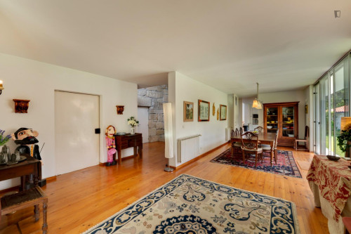 Epic 6 Bedroom House close to Areia - Darque Train Station - Gallery - 43