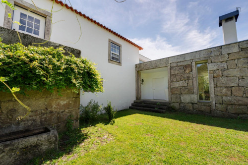 Epic 6 Bedroom House close to Areia - Darque Train Station - Gallery - 26