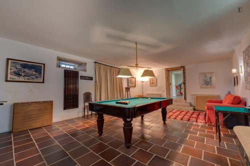 Epic 6 Bedroom House close to Areia - Darque Train Station - Gallery - 22