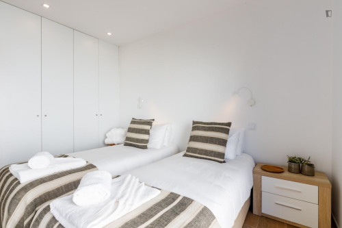 Sublime 6 Bedroom House with a Swimming Pool close to Pereiro Waterfall and Engenho de Serra