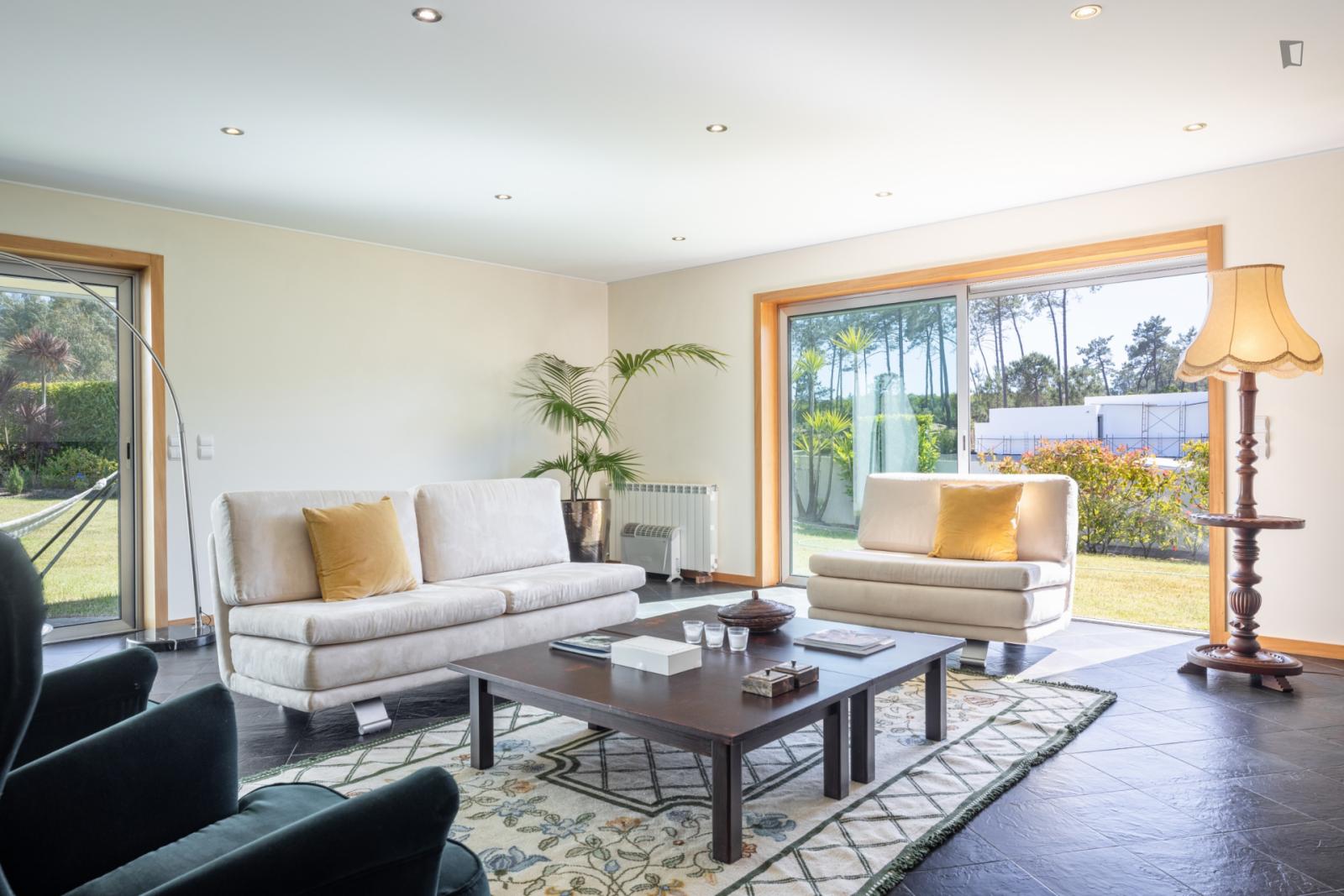 Sophisticated 3 Bedroom House With A Swimming Pool Close To Lordelo Beach - Sophisticated 3 Bedroom House with a swimming pool close to Lordelo Beach - Gallery - 1