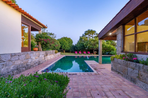Unbelievable 8 Bedroom House with a Swimming Pool close to Canto Marinho Beach - Gallery - 39