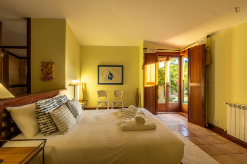 Unbelievable 8 Bedroom House with a Swimming Pool close to Canto Marinho Beach - Gallery - 19