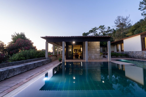 Unbelievable 8 Bedroom House with a Swimming Pool close to Canto Marinho Beach - Gallery - 40