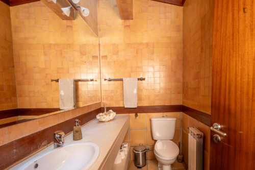 Unbelievable 8 Bedroom House with a Swimming Pool close to Canto Marinho Beach - Gallery - 74