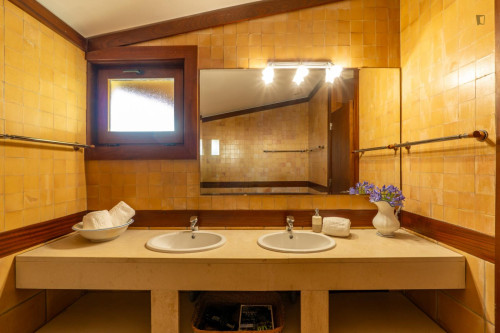Unbelievable 8 Bedroom House with a Swimming Pool close to Canto Marinho Beach - Gallery - 83