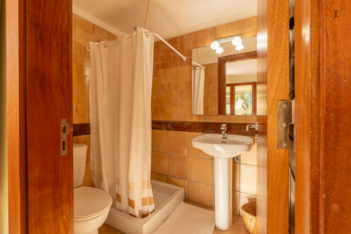Unbelievable 8 Bedroom House with a Swimming Pool close to Canto Marinho Beach - Gallery - 79