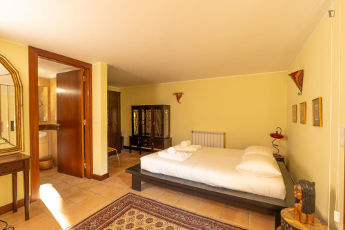 Unbelievable 8 Bedroom House with a Swimming Pool close to Canto Marinho Beach - Gallery - 16
