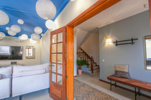 Gorgeous 7 Bedroom House close Luzia Mar Beach - Gallery - 38