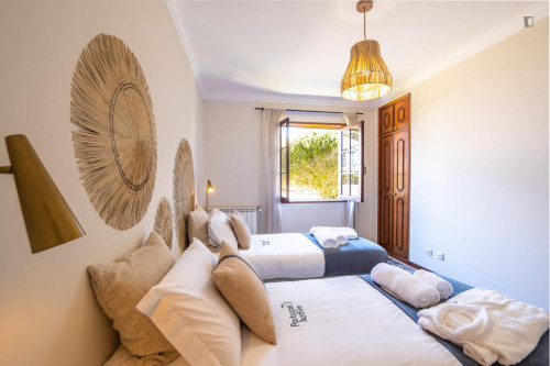 Gorgeous 7 Bedroom House close Luzia Mar Beach  - Gallery -  5