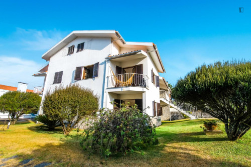 Gorgeous 7 Bedroom House close Luzia Mar Beach - Gallery - 18