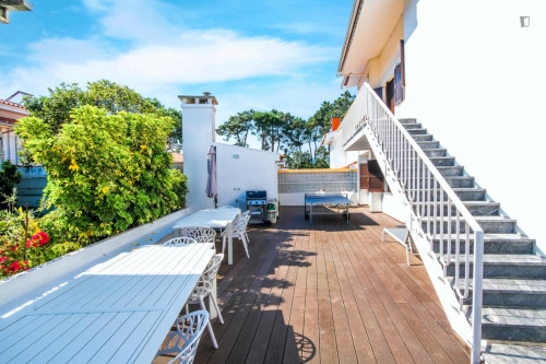 Gorgeous 7 Bedroom House close Luzia Mar Beach - Gallery - 17