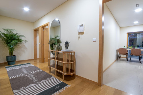 Fascinating 2 Bedroom Apartment close to Norte Beach - Gallery - 3