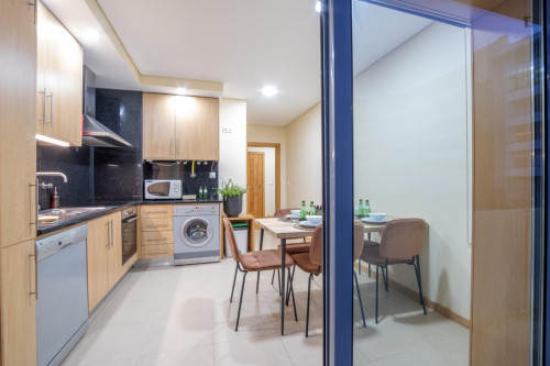 Fascinating 2 Bedroom Apartment close to Norte Beach - Gallery - 11