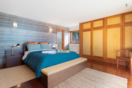 Very elegant 4-bedroom apartment in Geraz do Lima