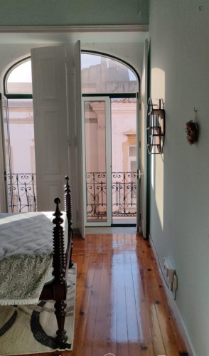 Lovely 1-bedroom apartment close to cultural and shopping areas
