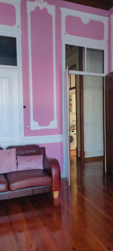 Lovely 1-bedroom apartment close to cultural and shopping areas