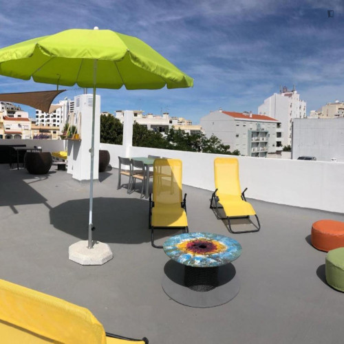 Very comfy double bedroom in the centre of Faro