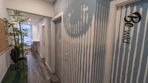 Elegant double ensuite bedroom in the heart of Faro