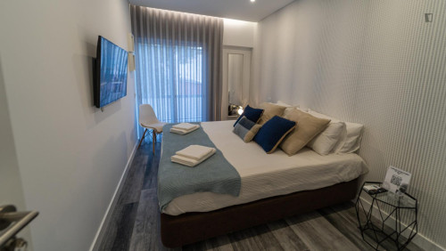 Interesting double bedroom in the centre of Faro