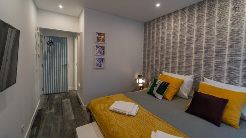 Inviting double ensuite bedroom near the Faro train station - Gallery - 7