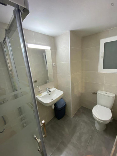 f6077cd057b7972bd234cdc3066dda4f2061df38f27116218382c8c9a07b279a.jpg