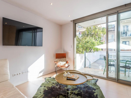 Inviting 1-bedroom flat near Parc del Turó