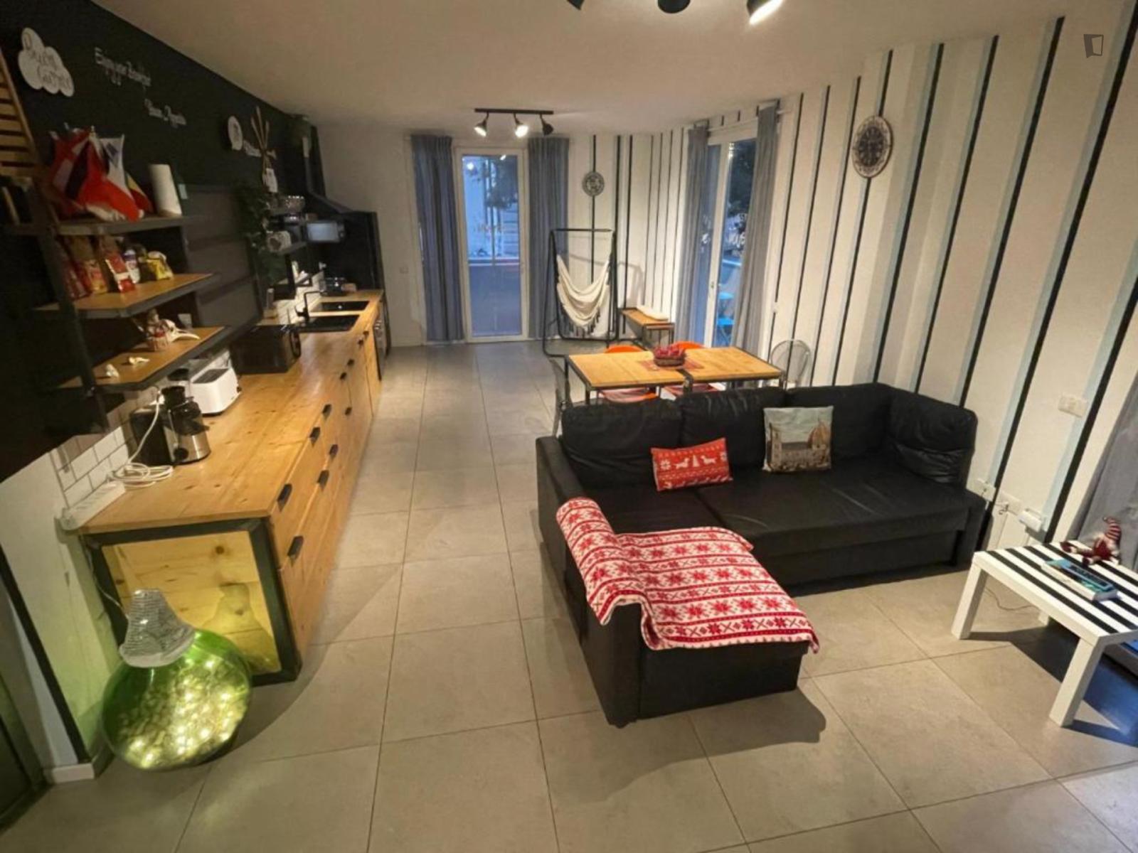  Modern 3-Bedroom Apartment In Florence  -  Modern 3-Bedroom apartment in Florence  - Gallery -  1