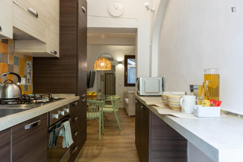 2-bedroom apartment, with furnished outdoor private patio - Gallery - 18